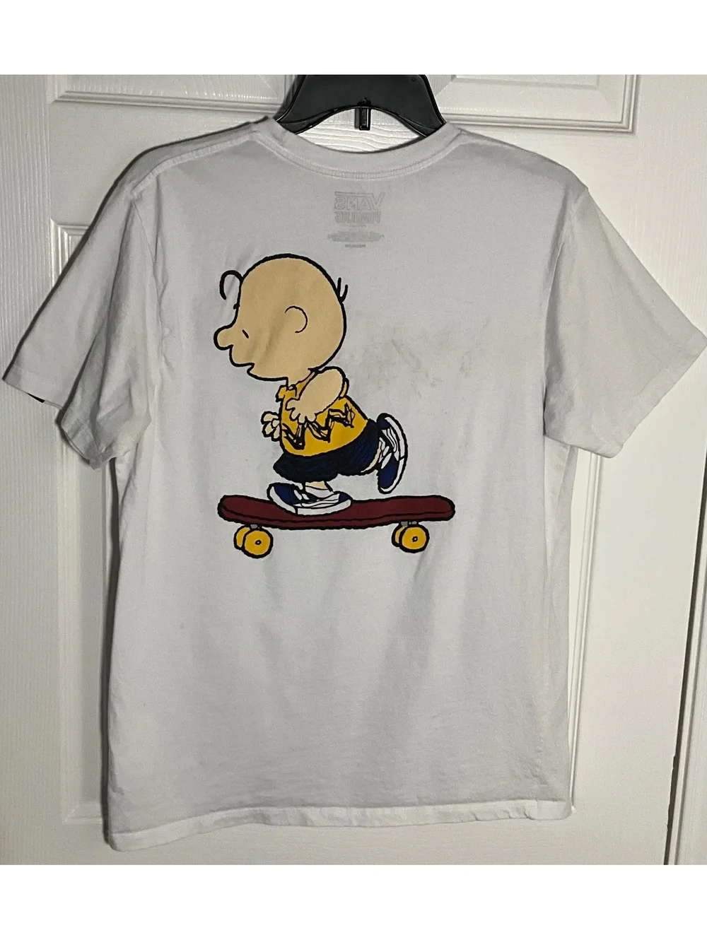 Vans Peanuts Charlie Brown Skateboard Graphic T-Shirt Medium